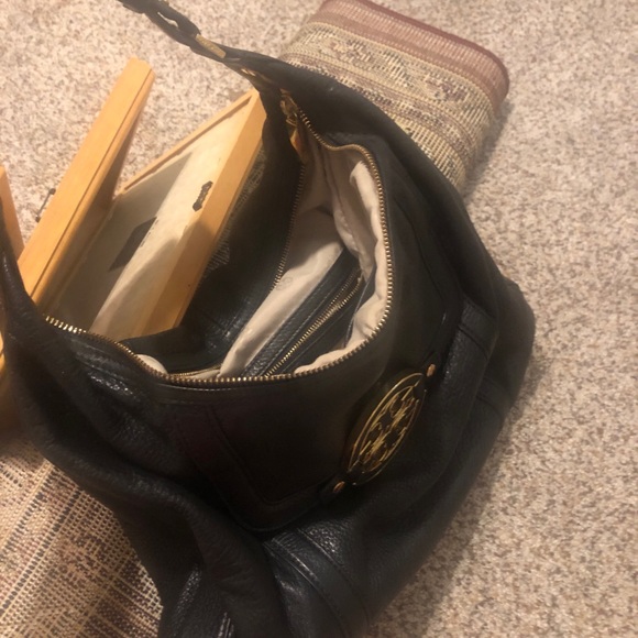 Tory Burch black leather bag - Picture 8 of 10